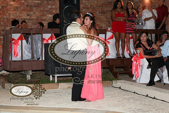 © Lupeny Photography-271